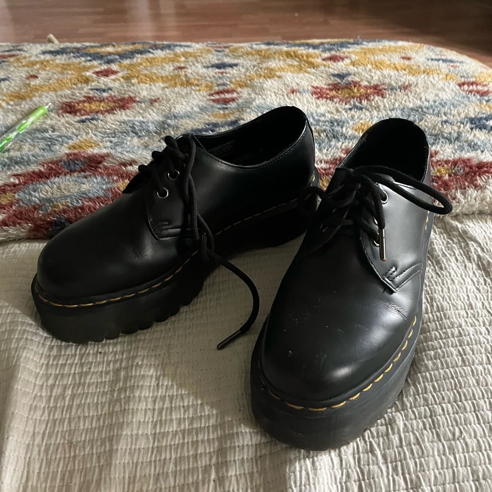 Doc Martens 8053 Leather Platform Casual Shoes
